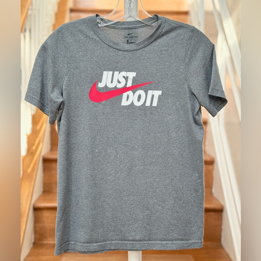 Nike Gray Dri-fit SS shirt with red/white logo. Great condition!